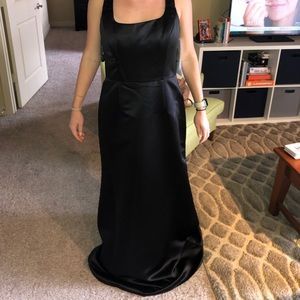 Black Hayley Paige Occasions Bridesmaid Dress